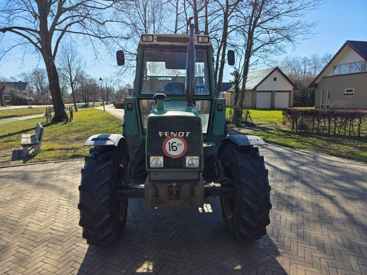 Fendt 305 LSA - Trattore: foto 3 Fendt 305 LSA - Trattore: foto 3