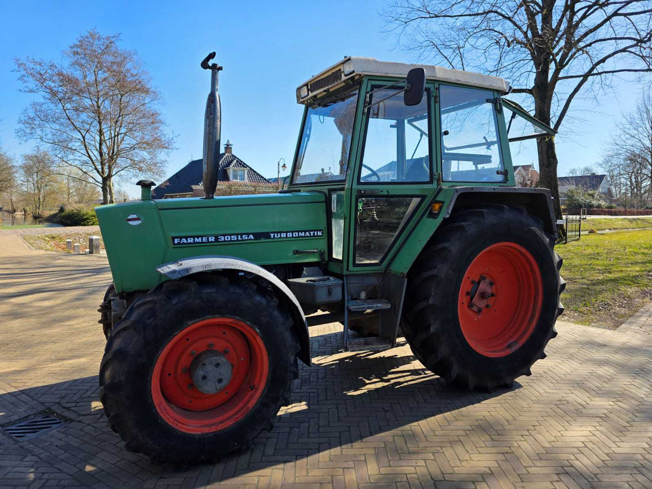 Fendt 305 LSA - Trattore: foto 2 Fendt 305 LSA - Trattore: foto 2