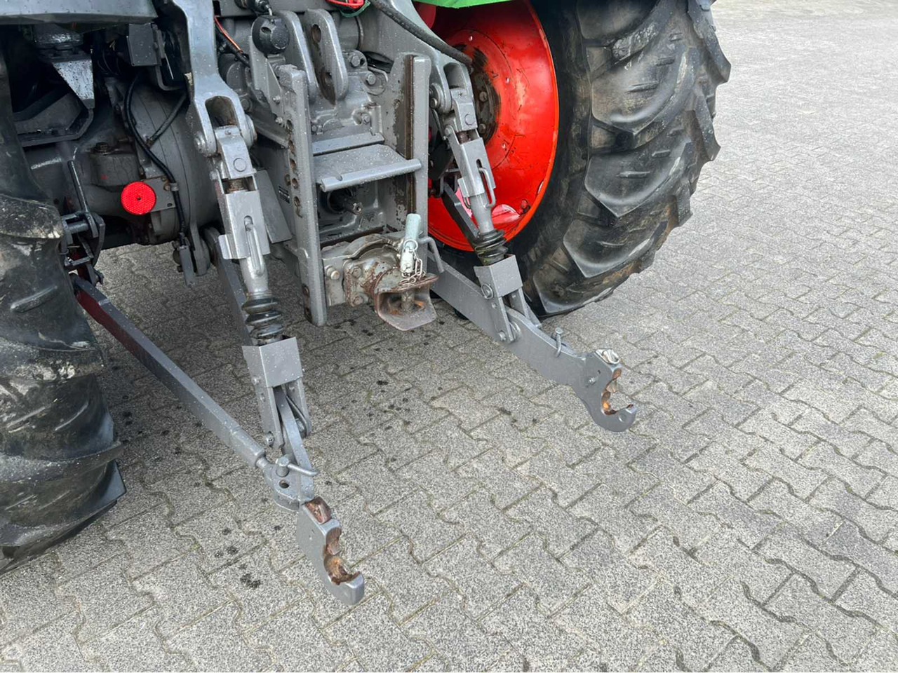 Trattore Fendt Farmer 410: foto 12