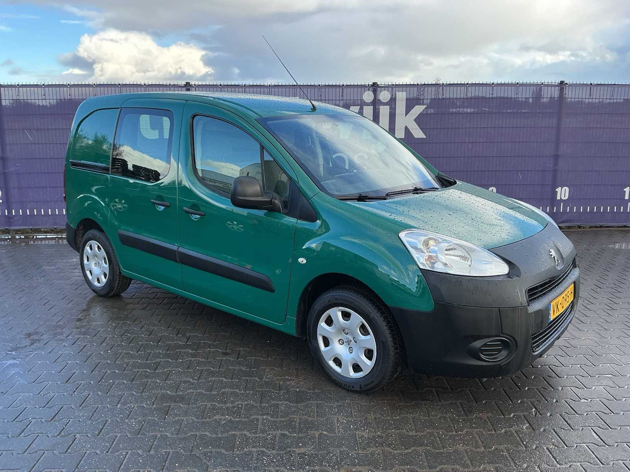 2014 - PEUGEOT - PARTNER - 120 1.6 HDI L1XR PR+ - COMMERCIAL VEHICLE - Furgone: foto 2 2014 - PEUGEOT - PARTNER - 120 1.6 HDI L1XR PR+ - COMMERCIAL VEHICLE - Furgone: foto 2