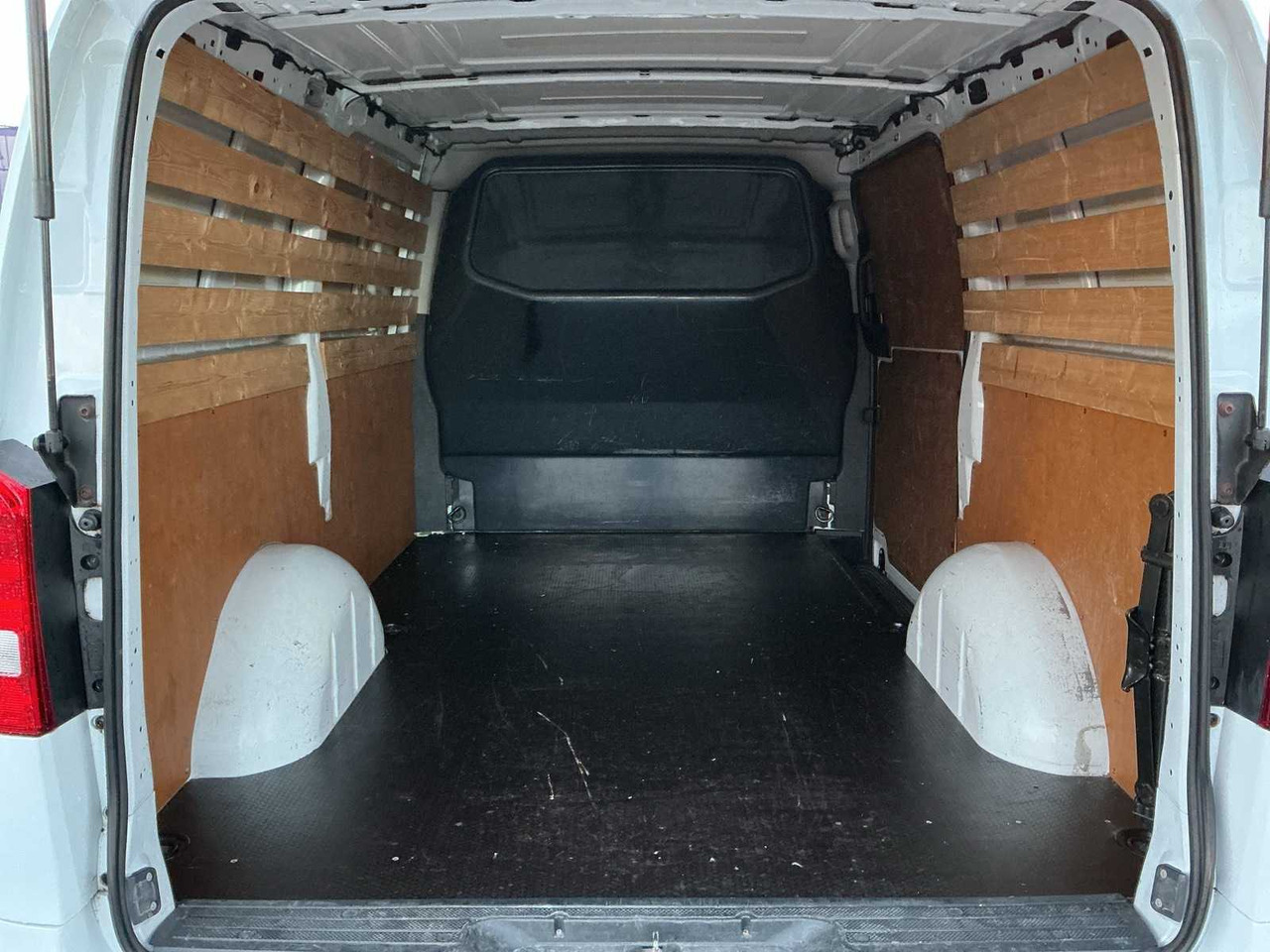 2016 - MERCEDES-BENZ - VITO - 111 CDI FUNC. LONG - COMMERCIAL VEHICLE - Furgone: foto 5 2016 - MERCEDES-BENZ - VITO - 111 CDI FUNC. LONG - COMMERCIAL VEHICLE - Furgone: foto 5