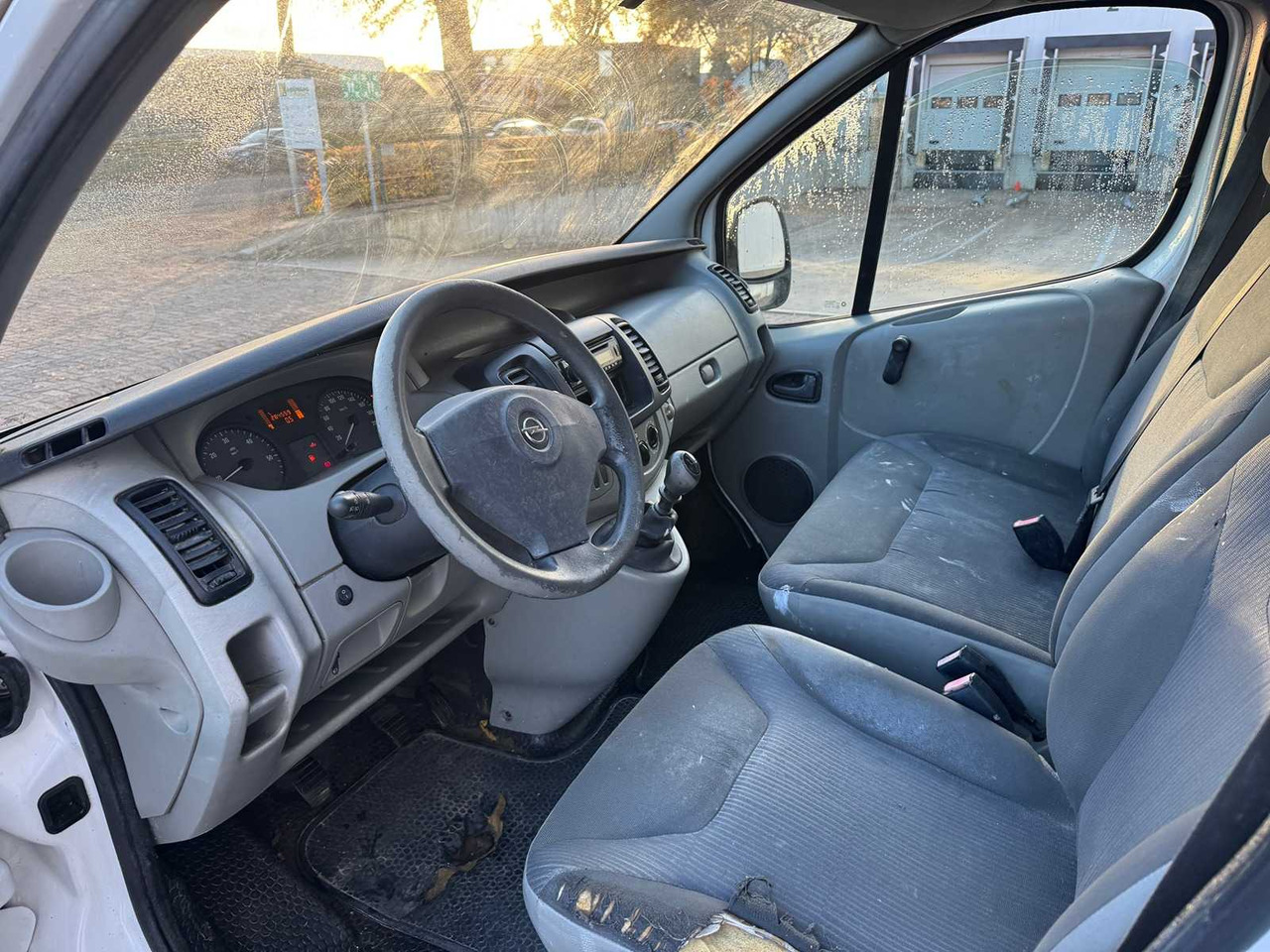 OPEL - VIVARO - 2.0 CDTI L1H1 - COMMERCIAL VEHICLE - Furgone: foto 5 OPEL - VIVARO - 2.0 CDTI L1H1 - COMMERCIAL VEHICLE - Furgone: foto 5