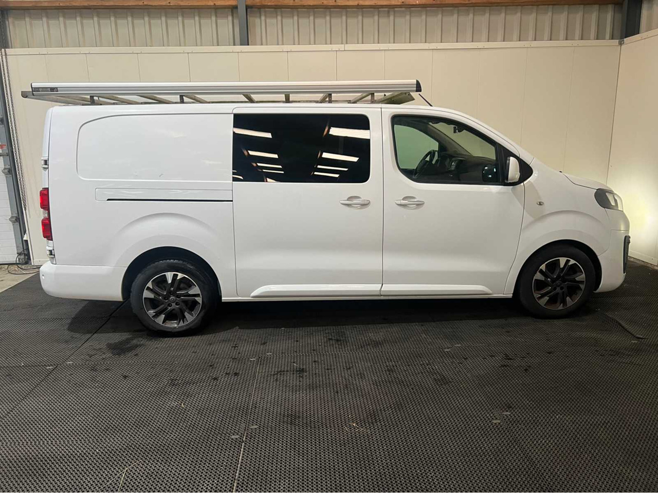 OPEL - VIVARO L3 - DOUBLE CAB - AUTOMATIC - 180 HP - COMMERCIAL VEHICLE - 2019 - Furgone: foto 5 OPEL - VIVARO L3 - DOUBLE CAB - AUTOMATIC - 180 HP - COMMERCIAL VEHICLE - 2019 - Furgone: foto 5