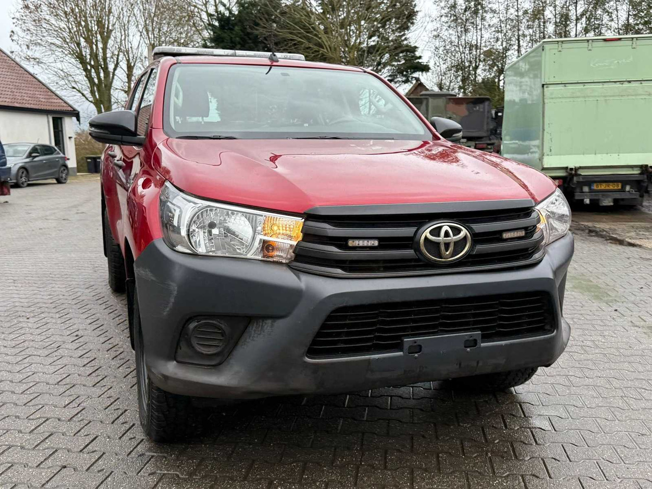 TOYOTA - HILUX - 2019 - 21000KM - COMMERCIAL VEHICLE - Furgone: foto 3 TOYOTA - HILUX - 2019 - 21000KM - COMMERCIAL VEHICLE - Furgone: foto 3