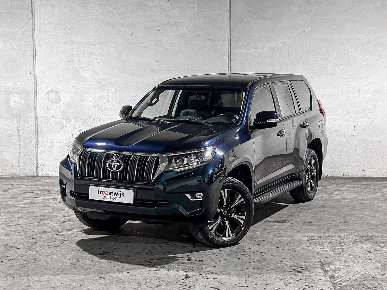 TOYOTA LAND CRUISER 2.8 D-4D-F CHALLENGER BLIND VAN 177HP 2020, VHH-33-H COMMERCIAL VEHICLE - Furgone: foto 2 TOYOTA LAND CRUISER 2.8 D-4D-F CHALLENGER BLIND VAN 177HP 2020, VHH-33-H COMMERCIAL VEHICLE - Furgone: foto 2