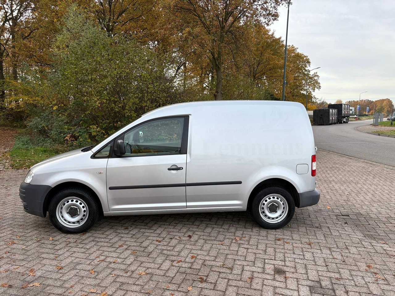 VOLKSWAGEN - CADDY - 2.0 SDI - 32-VTP-6 - Furgone: foto 5 VOLKSWAGEN - CADDY - 2.0 SDI - 32-VTP-6 - Furgone: foto 5