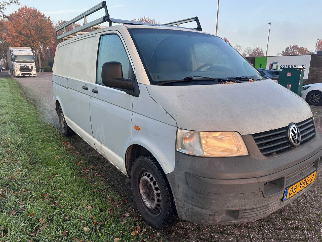 VOLKSWAGEN - TRANSPORTER T5 2.5 TDI 340 - 08-VBG-2 - Furgone: foto 4 VOLKSWAGEN - TRANSPORTER T5 2.5 TDI 340 - 08-VBG-2 - Furgone: foto 4