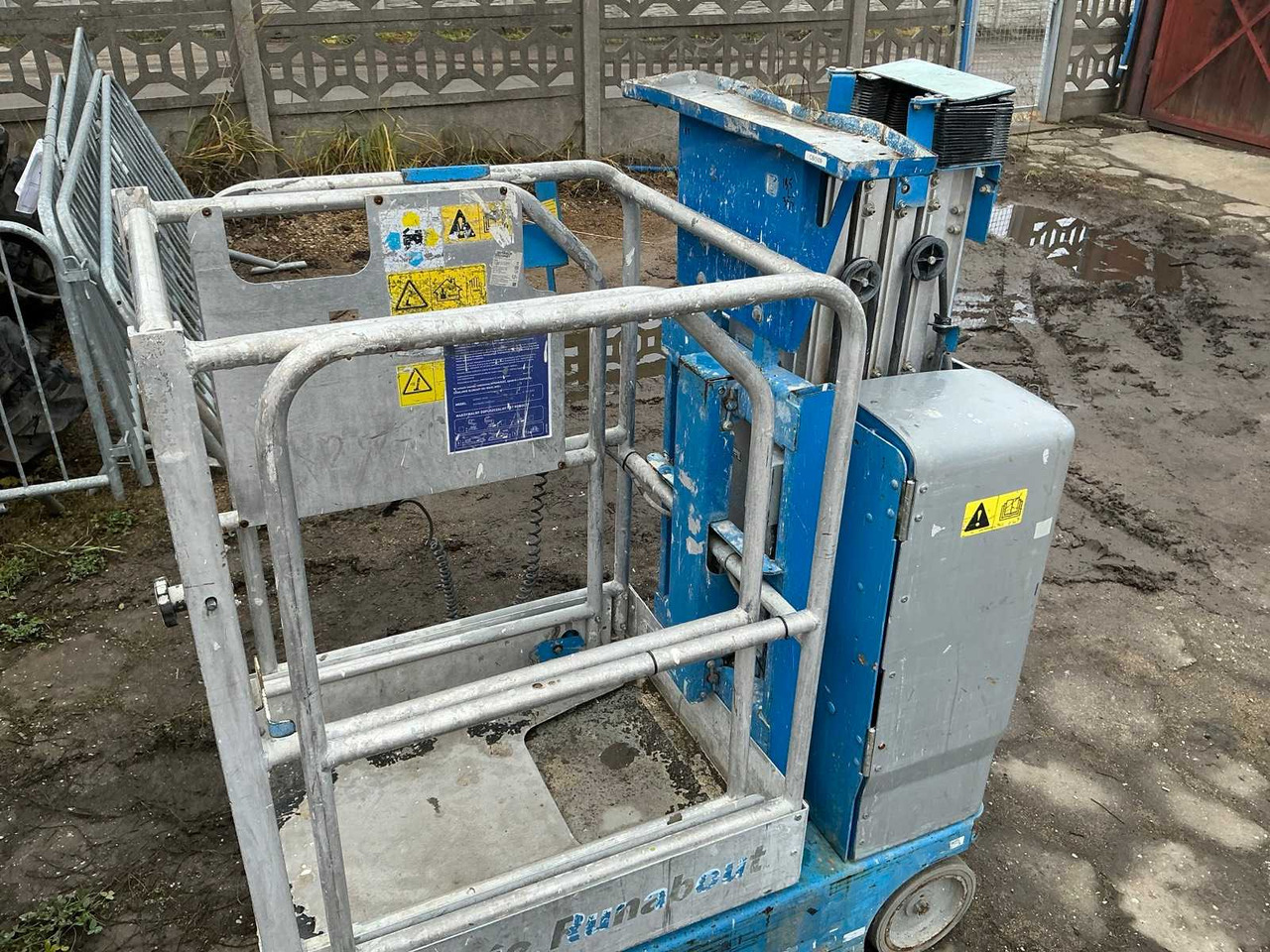 GENIE - GR-15 - AERIAL WORK PLATFORMS - 2015 (77293675) - Piattaforma aerea: foto 3 GENIE - GR-15 - AERIAL WORK PLATFORMS - 2015 (77293675) - Piattaforma aerea: foto 3