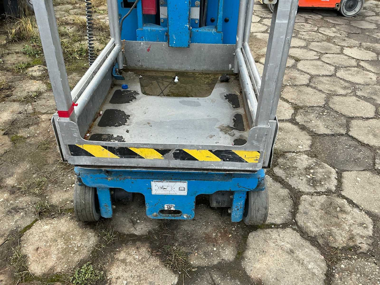 GENIE - GR-20 - AERIAL WORK PLATFORMS - 2015 (77293891) - Piattaforma aerea: foto 4 GENIE - GR-20 - AERIAL WORK PLATFORMS - 2015 (77293891) - Piattaforma aerea: foto 4