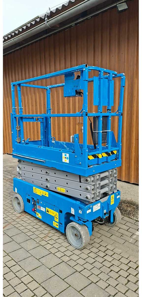 GENIE - GS 1932 - 2008 - SCISSOR LIFT - Piattaforma aerea: foto 2 GENIE - GS 1932 - 2008 - SCISSOR LIFT - Piattaforma aerea: foto 2