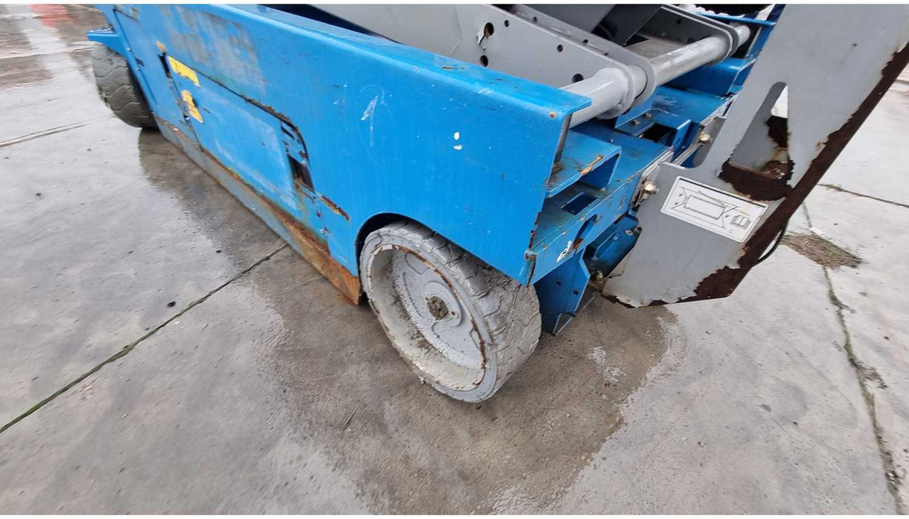 Piattaforma aerea GENIE - GS4047 - AERIAL WORK PLATFORMS - 2015 (77294287): foto 12 Piattaforma aerea GENIE - GS4047 - AERIAL WORK PLATFORMS - 2015 (77294287): foto 12