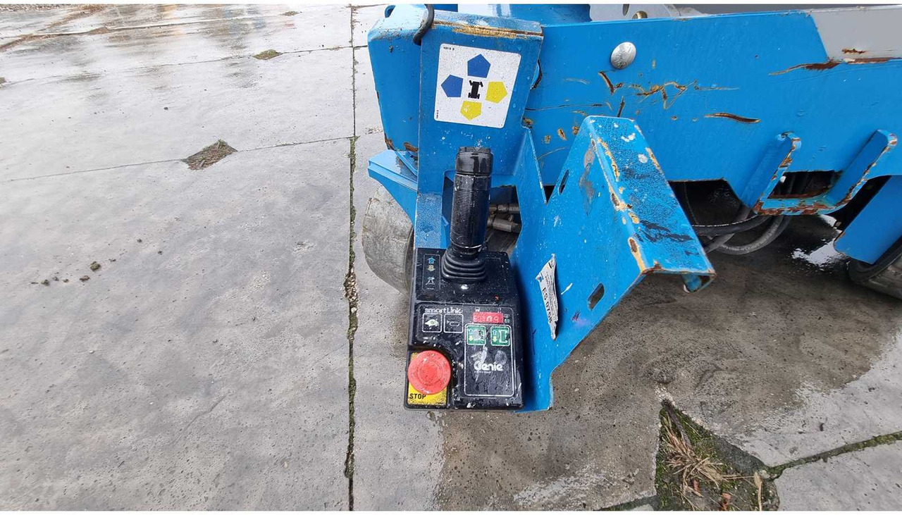 Piattaforma aerea GENIE - GS4047 - AERIAL WORK PLATFORMS - 2015 (77294287): foto 9 Piattaforma aerea GENIE - GS4047 - AERIAL WORK PLATFORMS - 2015 (77294287): foto 9