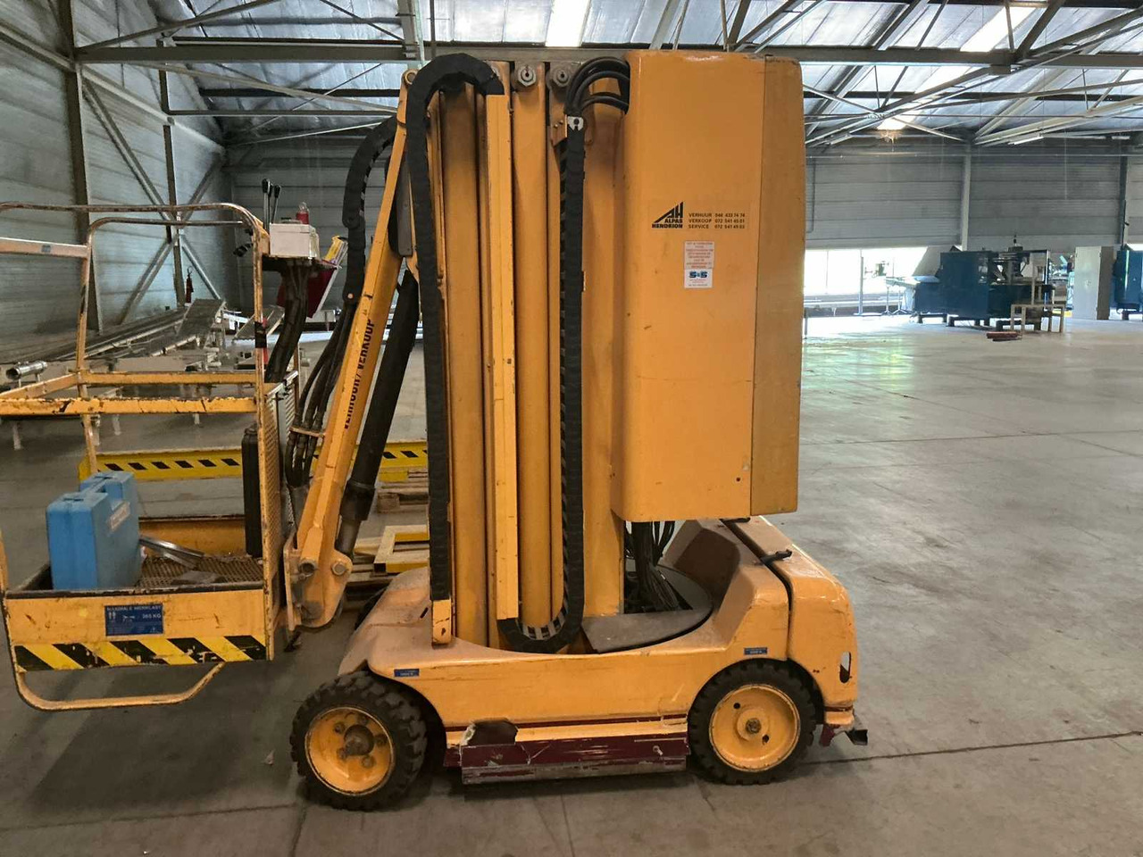 Grove Manlift Toucan 1100 - Piattaforma aerea: foto 2 Grove Manlift Toucan 1100 - Piattaforma aerea: foto 2