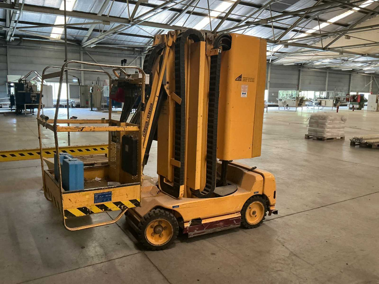 Grove Manlift Toucan 1100 - Piattaforma aerea: foto 1 Grove Manlift Toucan 1100 - Piattaforma aerea: foto 1