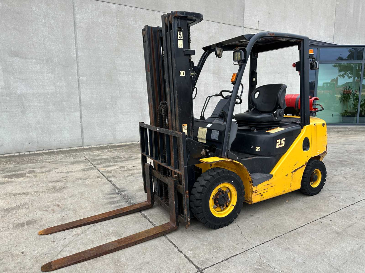 HANGCHA - 2014 - XW22B - FORKLIFT - Carrello elevatore: foto 1 HANGCHA - 2014 - XW22B - FORKLIFT - Carrello elevatore: foto 1