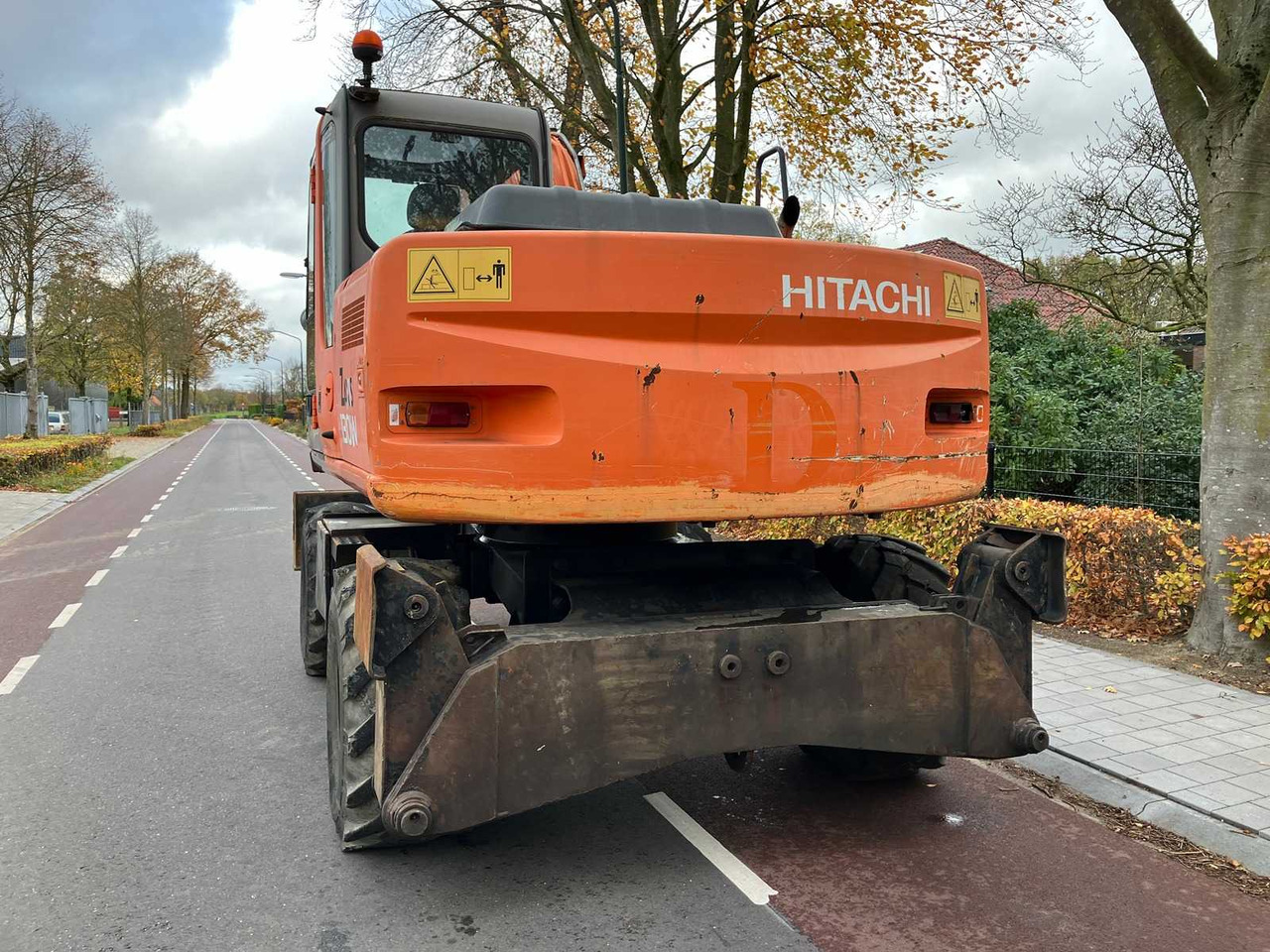 HITACHI - 2008 - ZX130W - WHEELED EXCAVATOR - Escavatore gommato: foto 4 HITACHI - 2008 - ZX130W - WHEELED EXCAVATOR - Escavatore gommato: foto 4