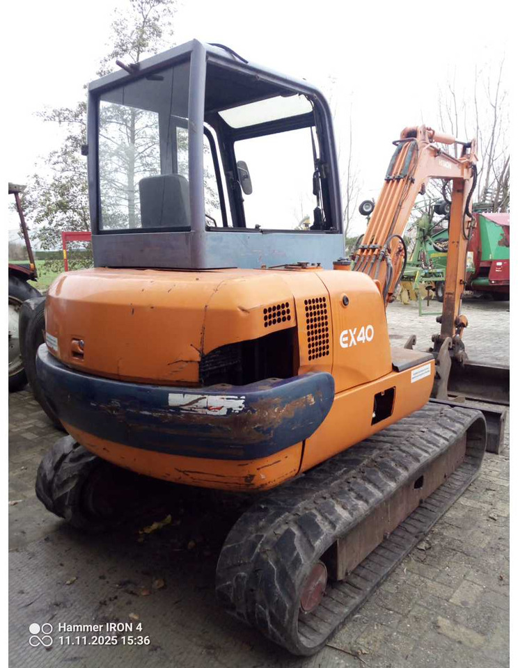 HITACHI EX40 MIDI EXCAVATOR - Escavatore: foto 2 HITACHI EX40 MIDI EXCAVATOR - Escavatore: foto 2