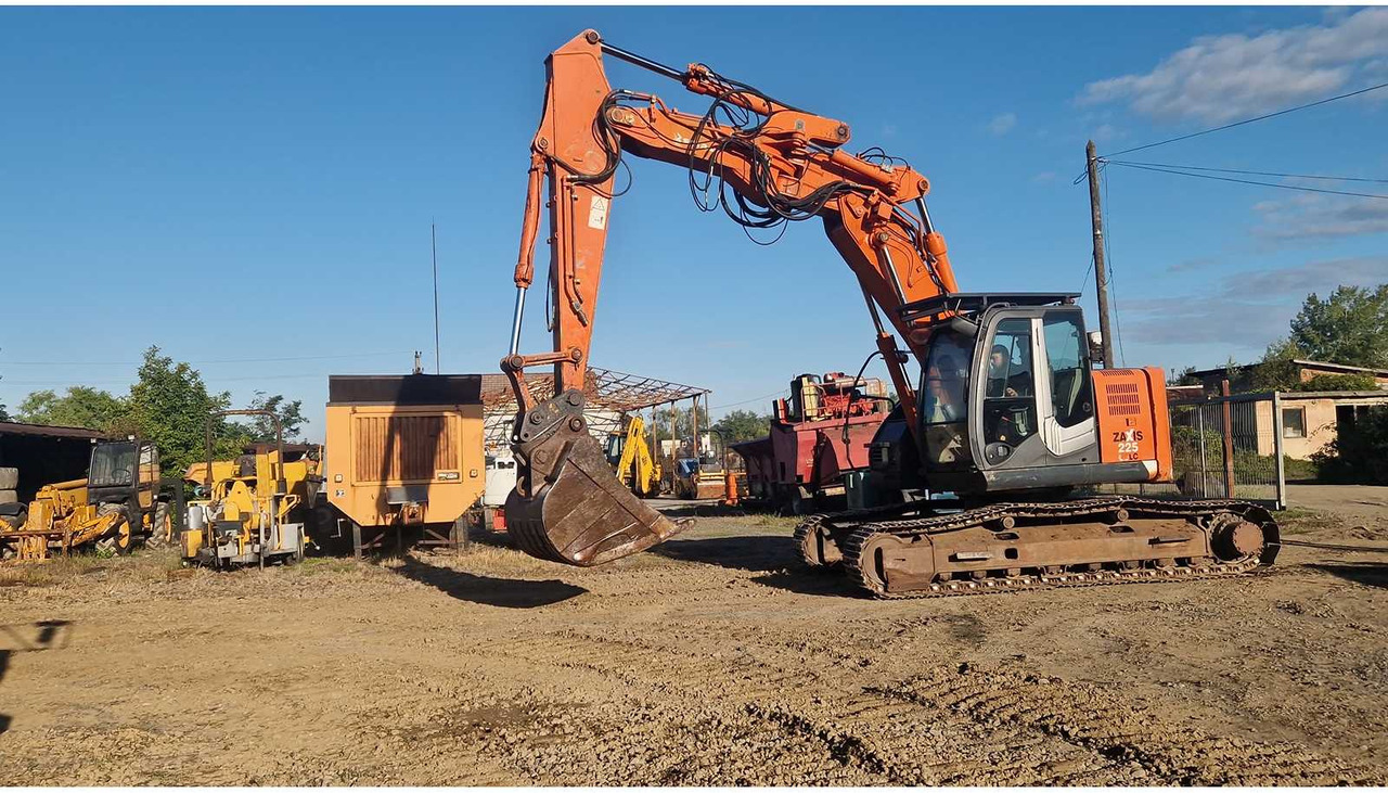 HITACHI - ZAXIS 225 - TRACKED EXCAVATOR - 2006 - Escavatore: foto 5 HITACHI - ZAXIS 225 - TRACKED EXCAVATOR - 2006 - Escavatore: foto 5