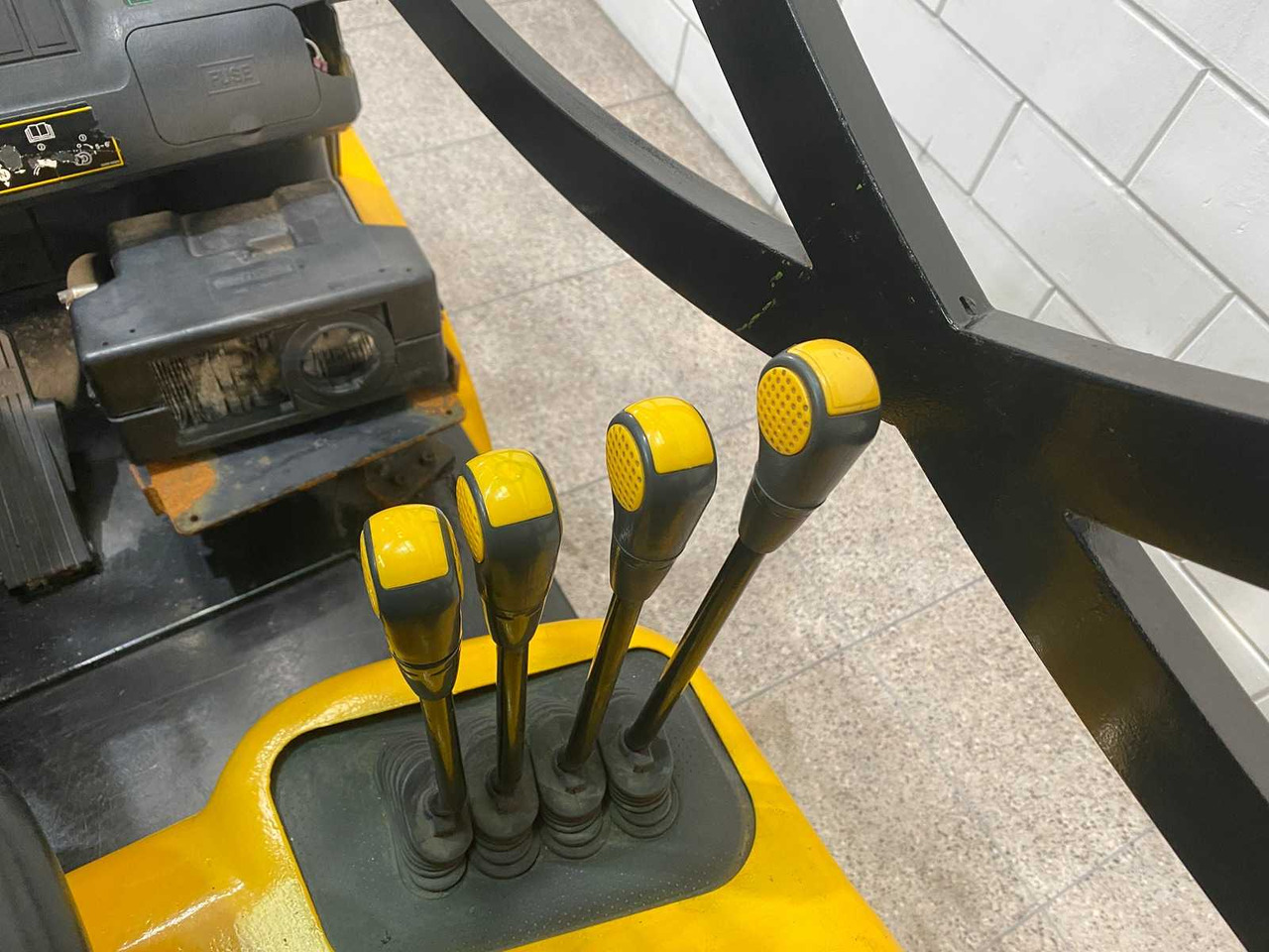 Carrello elevatore HYUNDAI - 2012 - 25L-7A - FORKLIFT TRUCK: foto 10