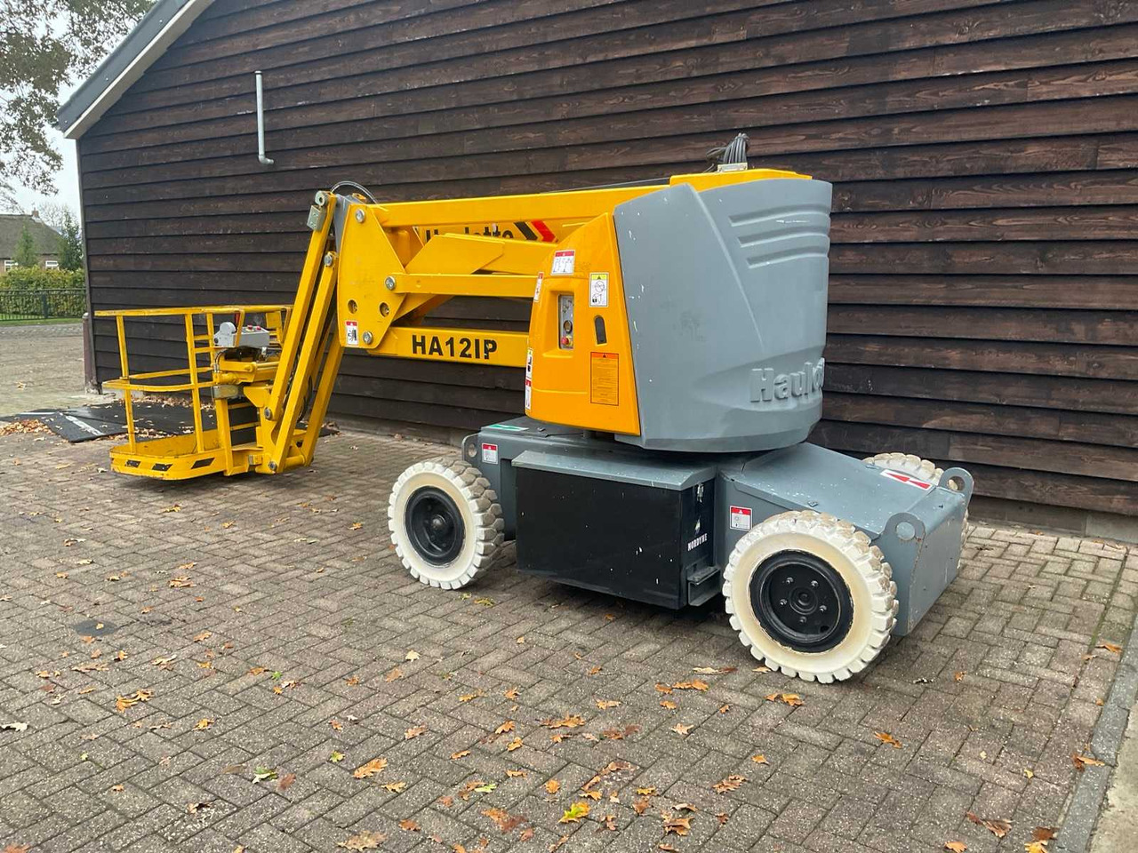 Haulotte HA12IP - Piattaforma aerea: foto 2 Haulotte HA12IP - Piattaforma aerea: foto 2