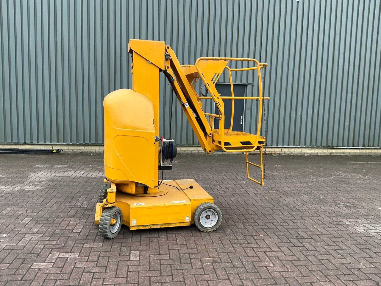 Haulotte Star 12 - Piattaforma aerea: foto 1 Haulotte Star 12 - Piattaforma aerea: foto 1