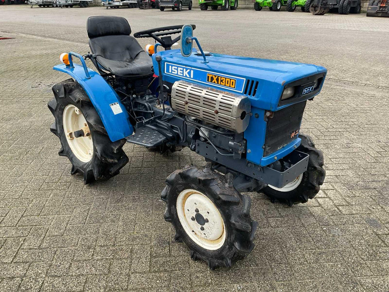 Iseki TX1300 - Trattore piccolo: foto 4 Iseki TX1300 - Trattore piccolo: foto 4
