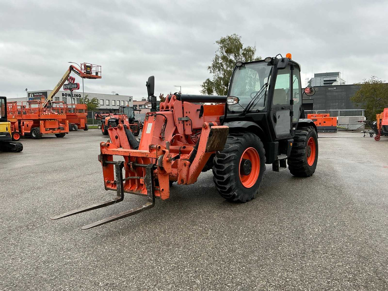 JCB 540-140 - Minipala: foto 1 JCB 540-140 - Minipala: foto 1