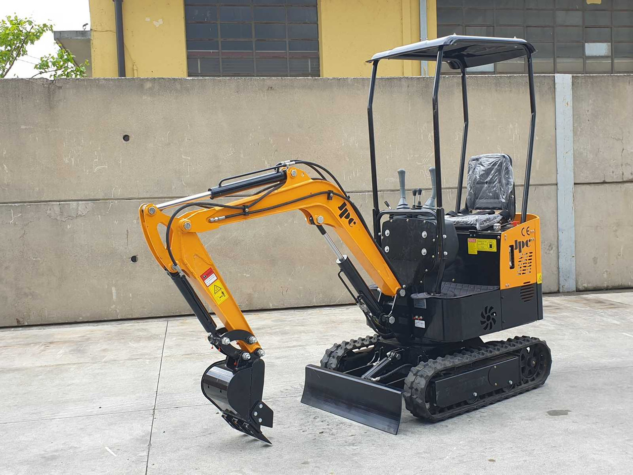 JPC HT12 MINI EXCAVATOR - Miniescavatore: foto 5 JPC HT12 MINI EXCAVATOR - Miniescavatore: foto 5