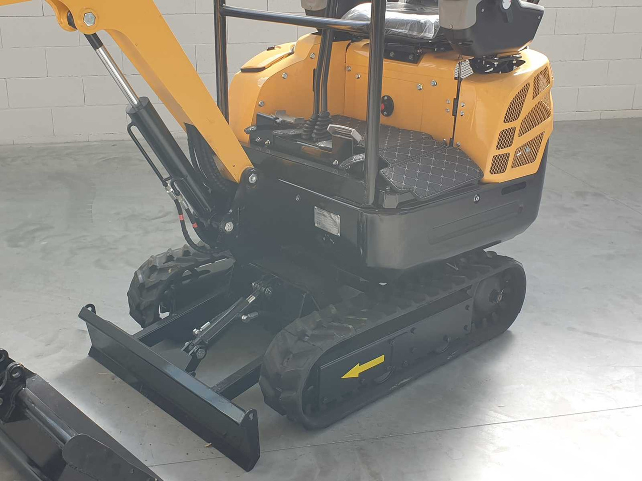 JPC - Miniescavatore: foto 4 JPC - Miniescavatore: foto 4