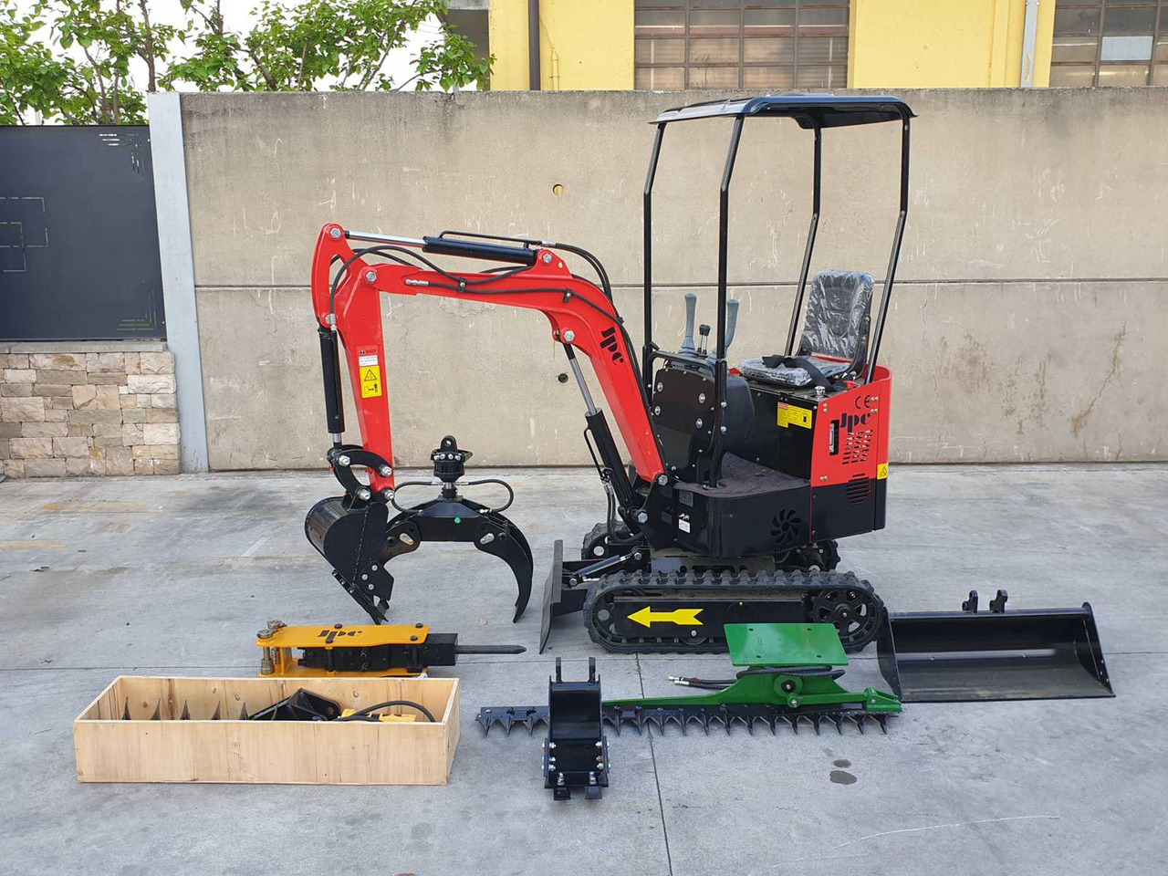 JPC JPC HT12 MINI EXCAVATOR WITH ATTACHMENTS - Miniescavatore: foto 5 JPC JPC HT12 MINI EXCAVATOR WITH ATTACHMENTS - Miniescavatore: foto 5