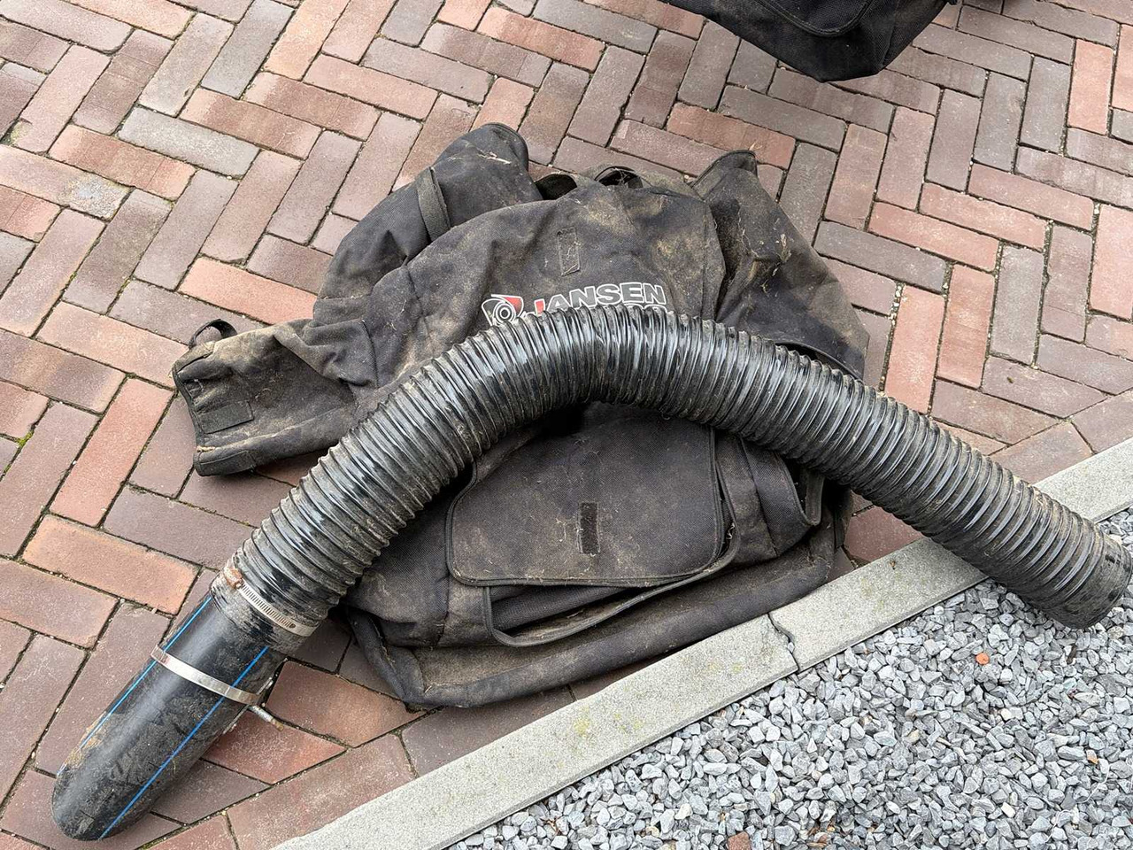 Attrezzatura da giardino Jansen LS-100 Bladzuiger: foto 9 Attrezzatura da giardino Jansen LS-100 Bladzuiger: foto 9