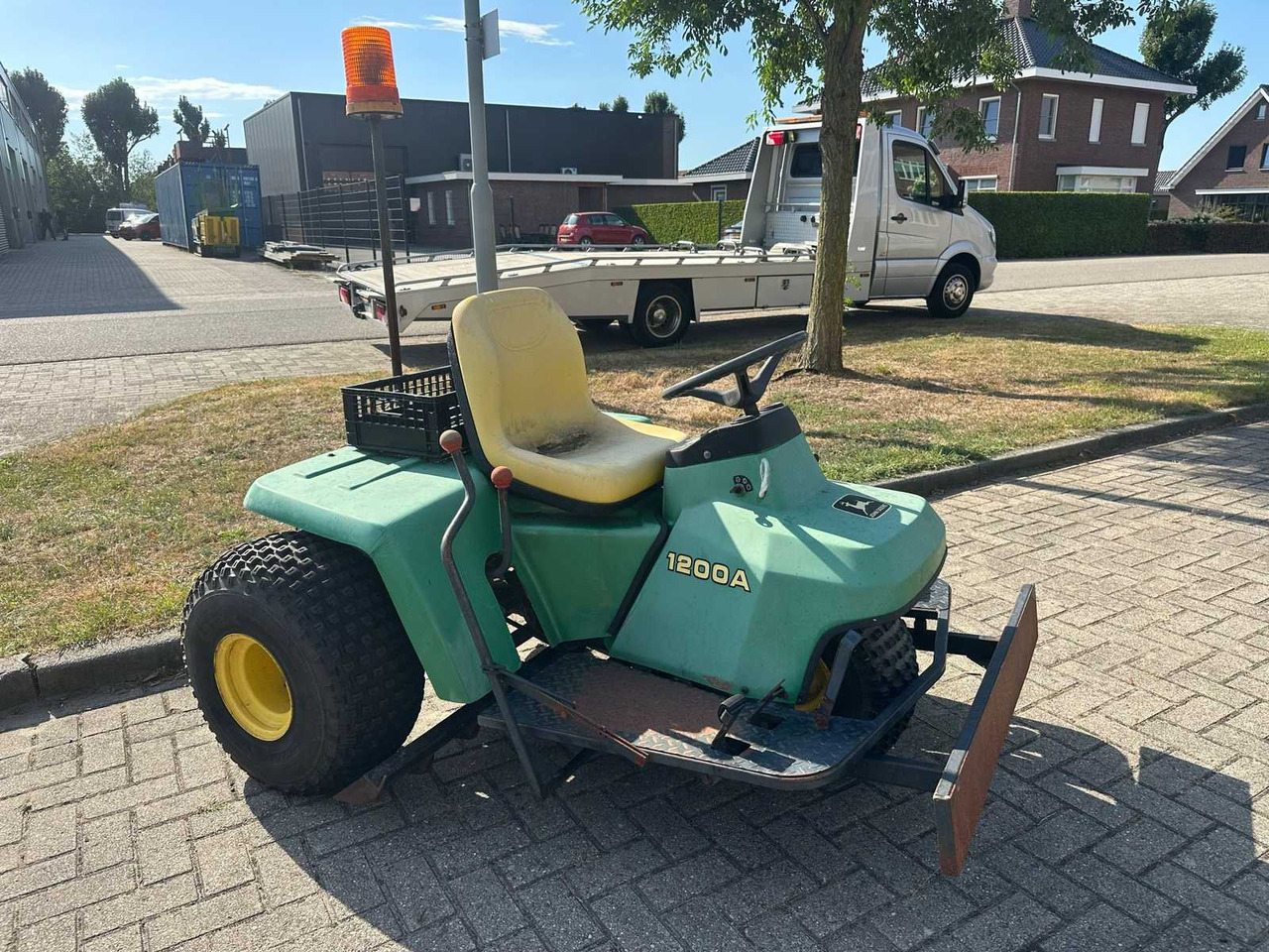 John Deere 1200 a - Tagliaerba: foto 2 John Deere 1200 a - Tagliaerba: foto 2