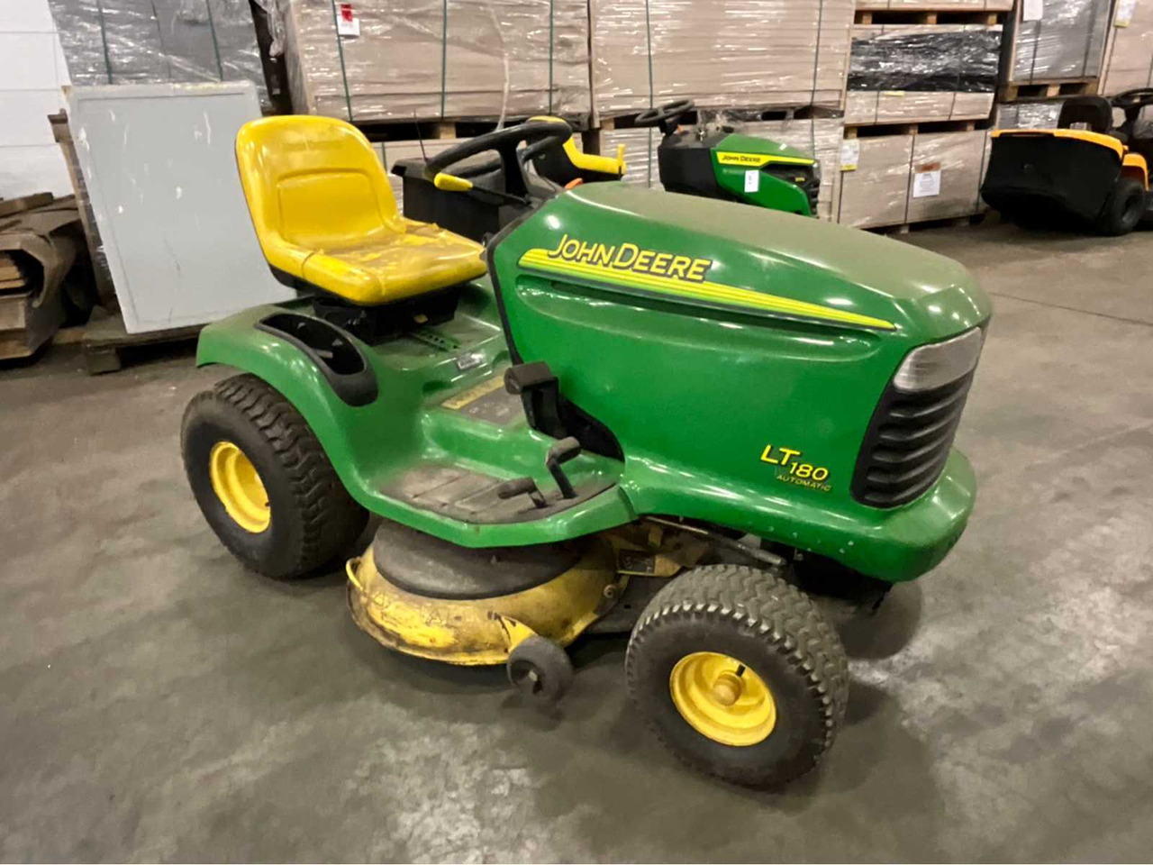 John Deere LT180 automatic - Tagliaerba: foto 4 John Deere LT180 automatic - Tagliaerba: foto 4
