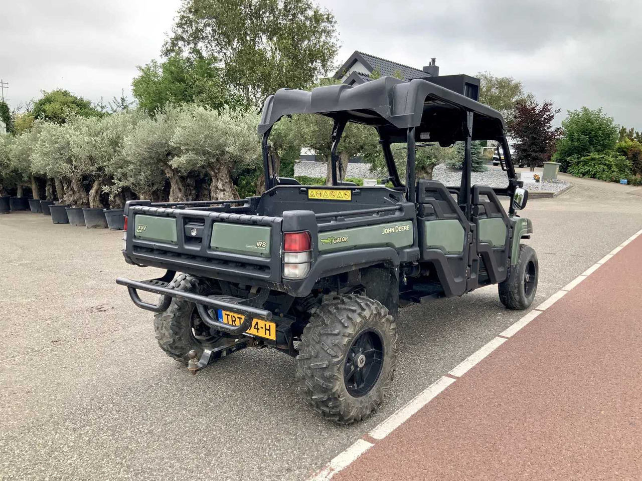 John deere Gator XUV 4x4 IRS - Trattore comunale: foto 3 John deere Gator XUV 4x4 IRS - Trattore comunale: foto 3