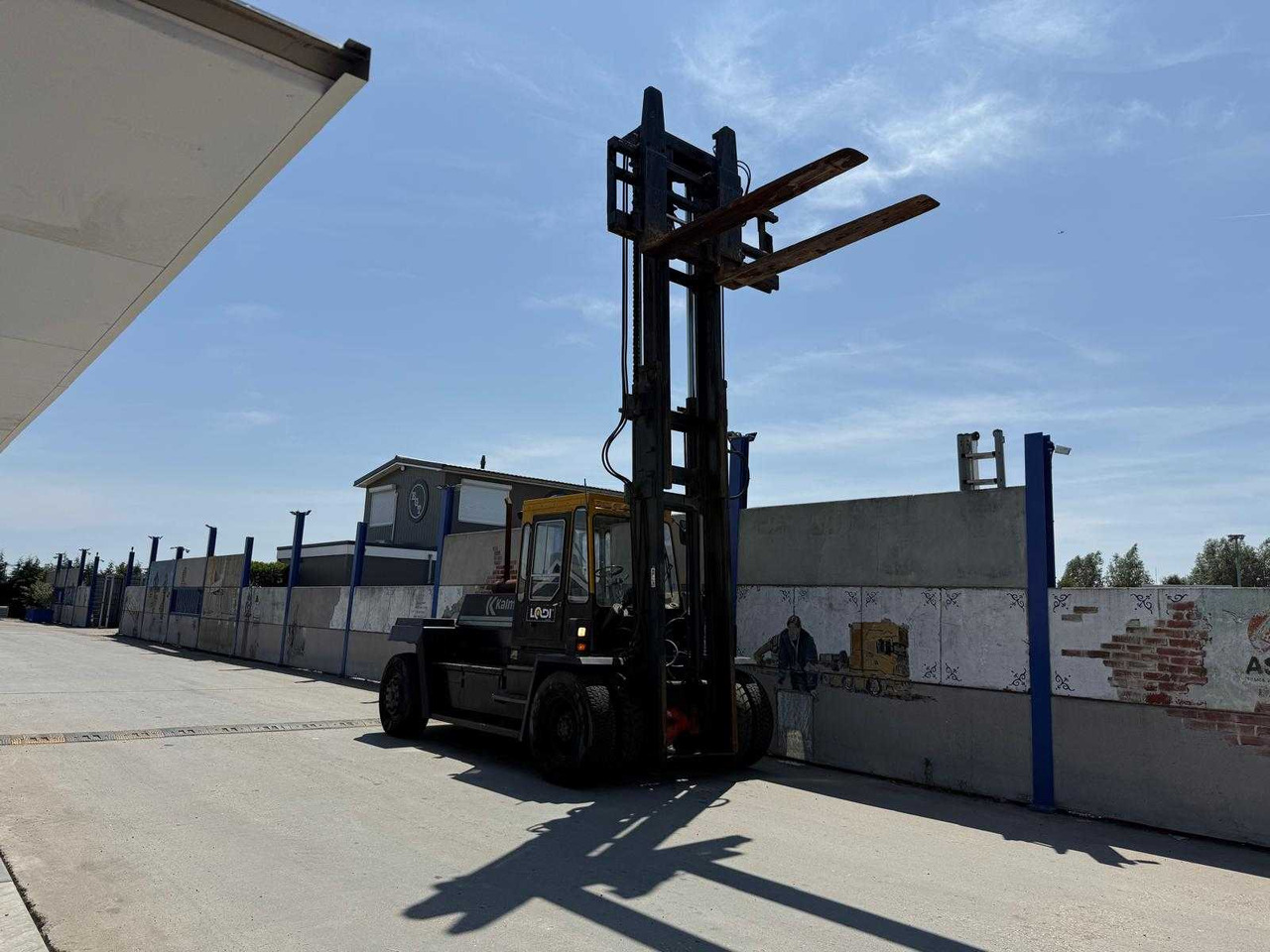 KALMAR - 1988 - DC16-1200 - FORKLIFT TRUCK - Carrello elevatore: foto 3 KALMAR - 1988 - DC16-1200 - FORKLIFT TRUCK - Carrello elevatore: foto 3