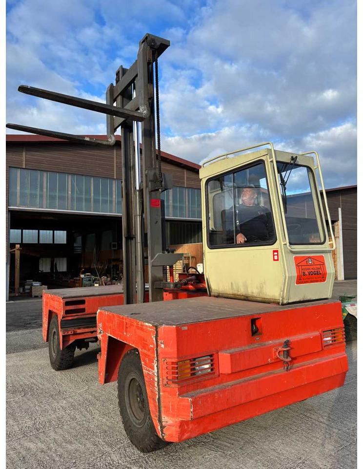KALMAR DFQ 40/14/40 D DIESEL SIDELOADER - Carrello elevatore: foto 5 KALMAR DFQ 40/14/40 D DIESEL SIDELOADER - Carrello elevatore: foto 5