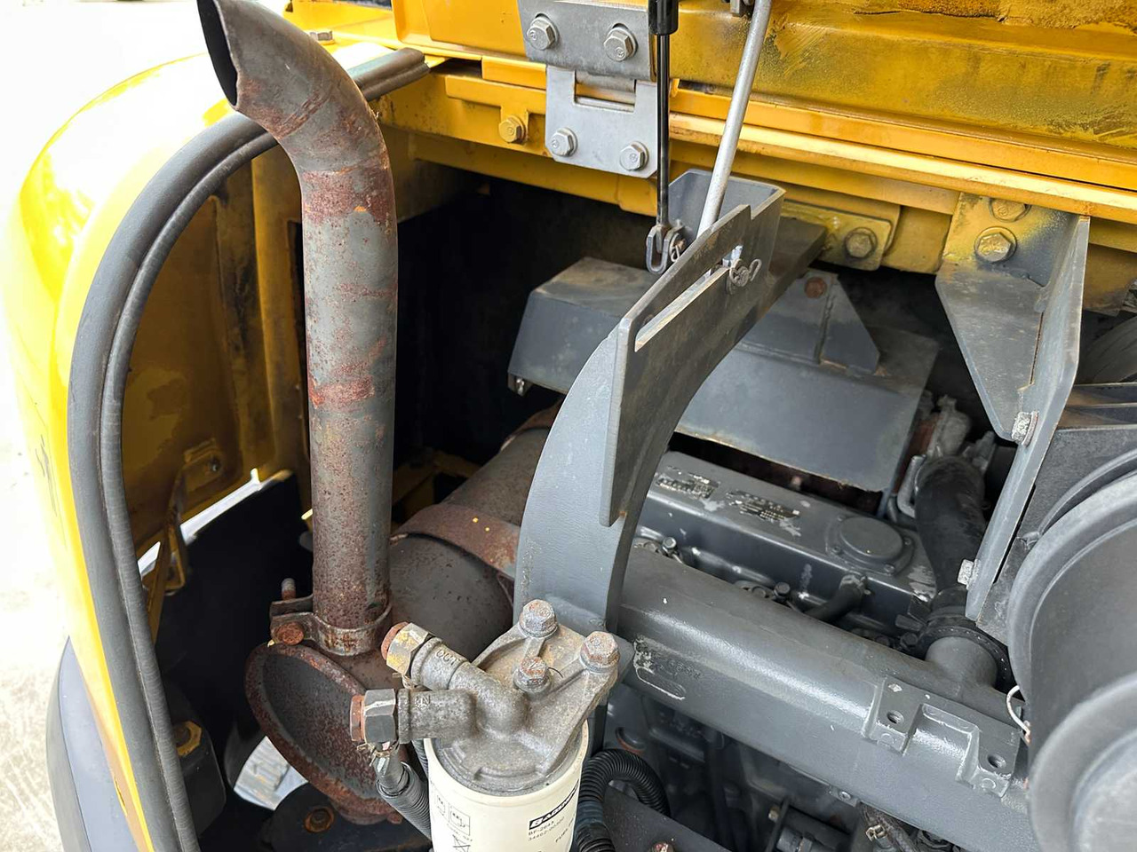 Escavatore cingolato Komatsu PC56-7: foto 25