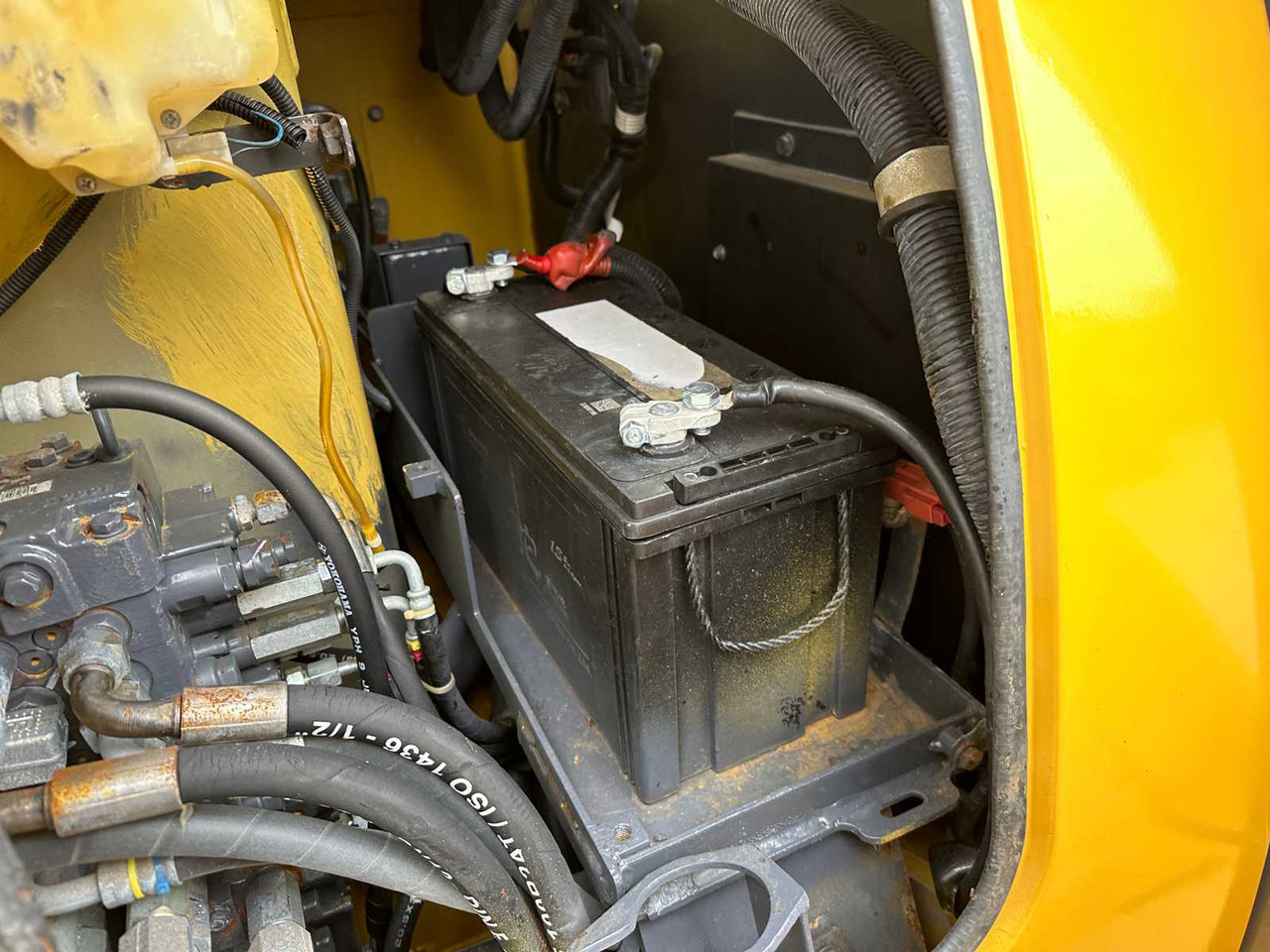 Escavatore cingolato Komatsu PC56-7: foto 21