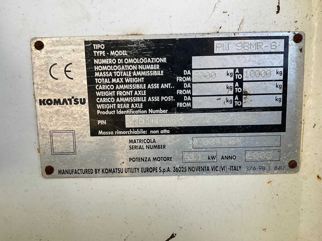 Escavatore gommato Komatsu PW 98MR-6: foto 27