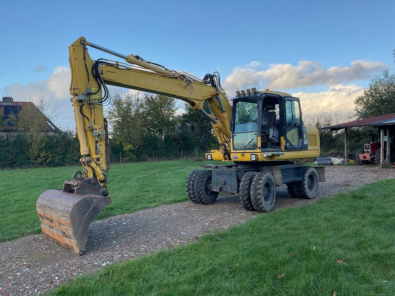 Komatsu PW160-7EO - Escavatore gommato: foto 1 Komatsu PW160-7EO - Escavatore gommato: foto 1