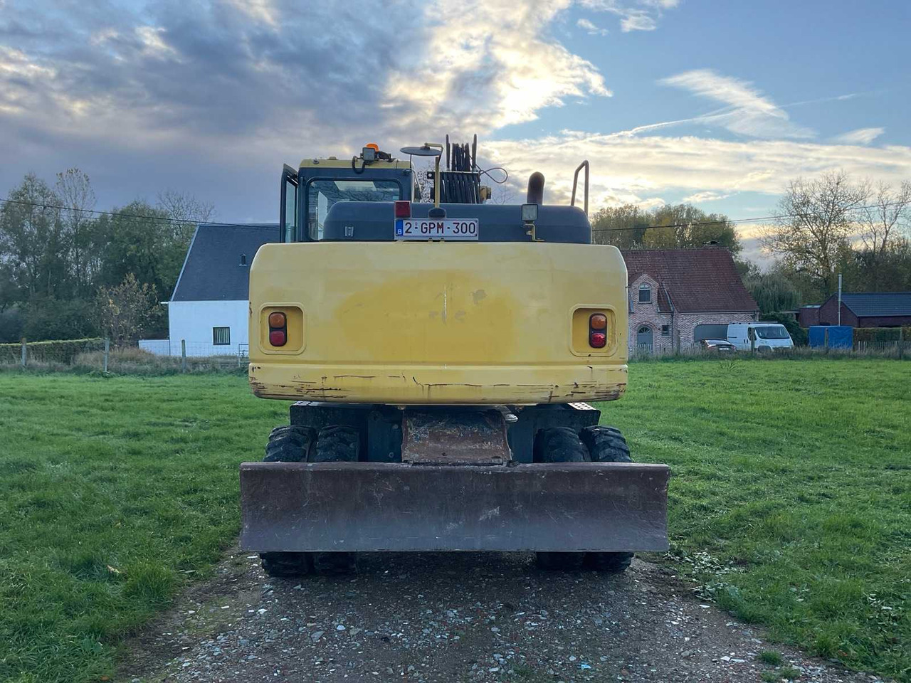 Komatsu PW160-7EO - Escavatore gommato: foto 5 Komatsu PW160-7EO - Escavatore gommato: foto 5