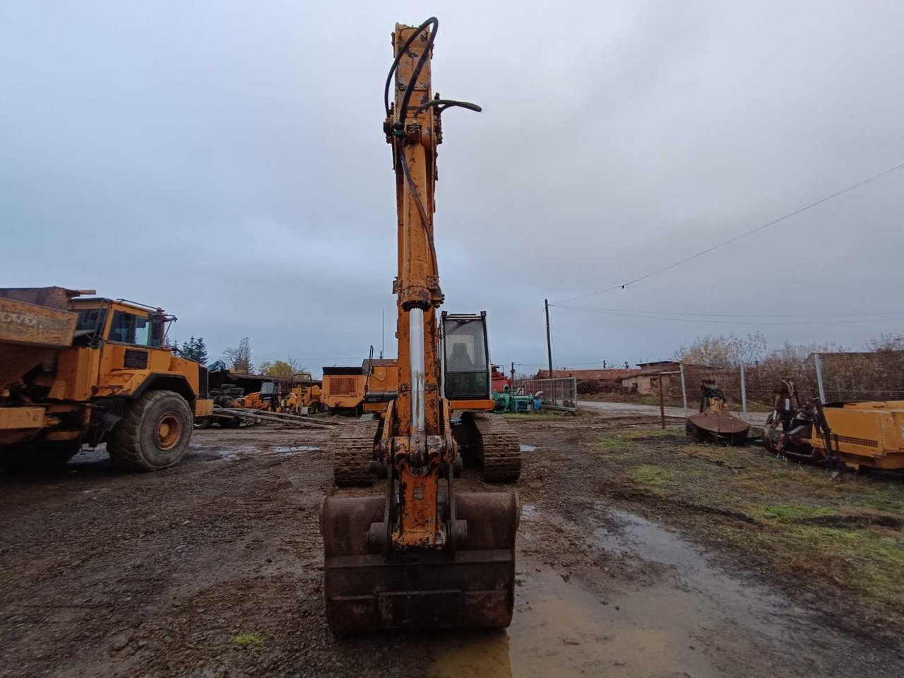 LIEBHERR - 2001 - R924 - TRACKED EXCAVATOR - Escavatore: foto 4 LIEBHERR - 2001 - R924 - TRACKED EXCAVATOR - Escavatore: foto 4