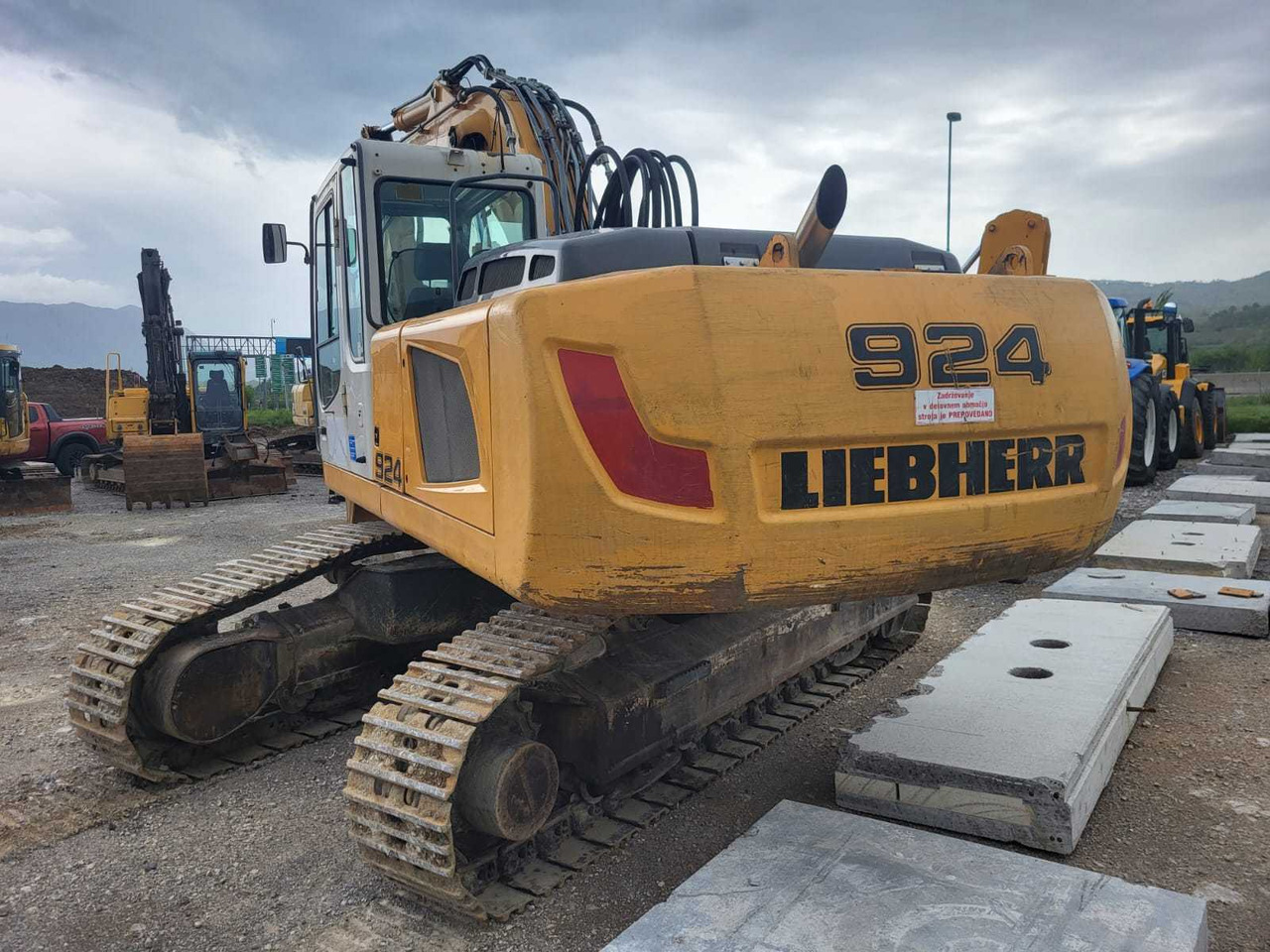 LIEBHERR R924 C SL - Escavatore cingolato: foto 3 LIEBHERR R924 C SL - Escavatore cingolato: foto 3