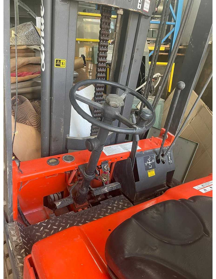 LINDE FORKLIFT - Carrello elevatore: foto 2 LINDE FORKLIFT - Carrello elevatore: foto 2