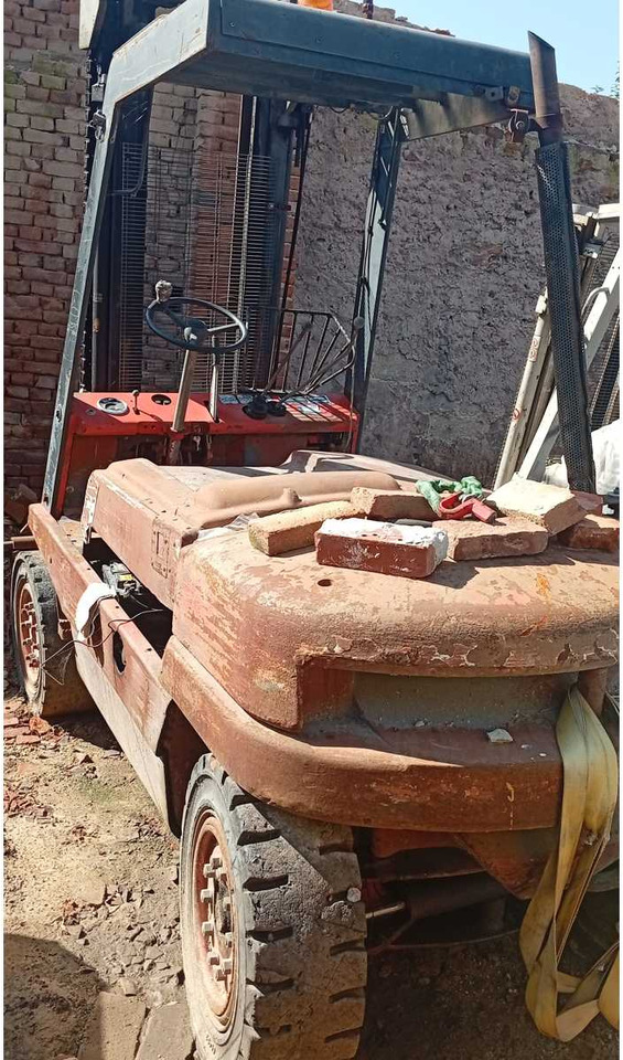 LINDE - H400 - DIESEL FORKLIFT TRUCK - 1989 - Carrello elevatore: foto 1 LINDE - H400 - DIESEL FORKLIFT TRUCK - 1989 - Carrello elevatore: foto 1