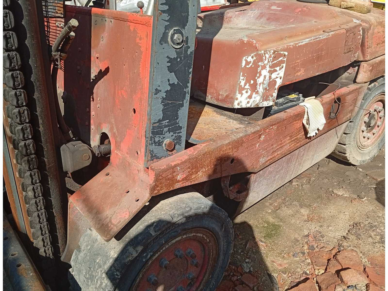 LINDE - H400 - DIESEL FORKLIFT TRUCK - 1989 - Carrello elevatore: foto 2 LINDE - H400 - DIESEL FORKLIFT TRUCK - 1989 - Carrello elevatore: foto 2