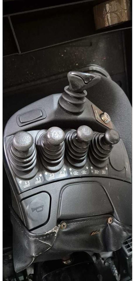 Carrello elevatore LINDE - H80D-02 - FORKLIFT TRUCKS - 2012: foto 9 Carrello elevatore LINDE - H80D-02 - FORKLIFT TRUCKS - 2012: foto 9