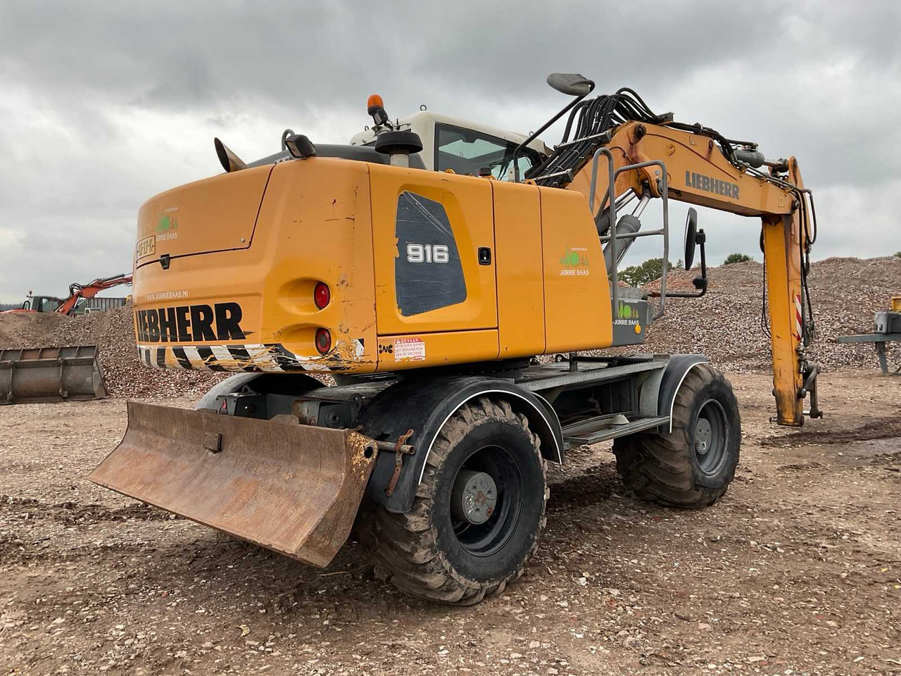 Liebherr A916-L1 - Escavatore gommato: foto 3 Liebherr A916-L1 - Escavatore gommato: foto 3
