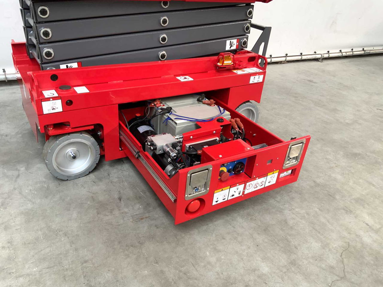 Piattaforma aerea MANTALL XE-60 MINI - SCISSOR LIFT AERIAL PLATFORM 6.4M 2024: foto 21 Piattaforma aerea MANTALL XE-60 MINI - SCISSOR LIFT AERIAL PLATFORM 6.4M 2024: foto 21