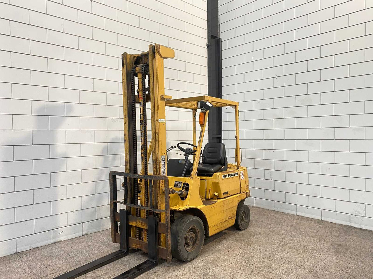 MITSUBISHI - FD 15 K - FORKLIFT TRUCK - Carrello elevatore: foto 3 MITSUBISHI - FD 15 K - FORKLIFT TRUCK - Carrello elevatore: foto 3